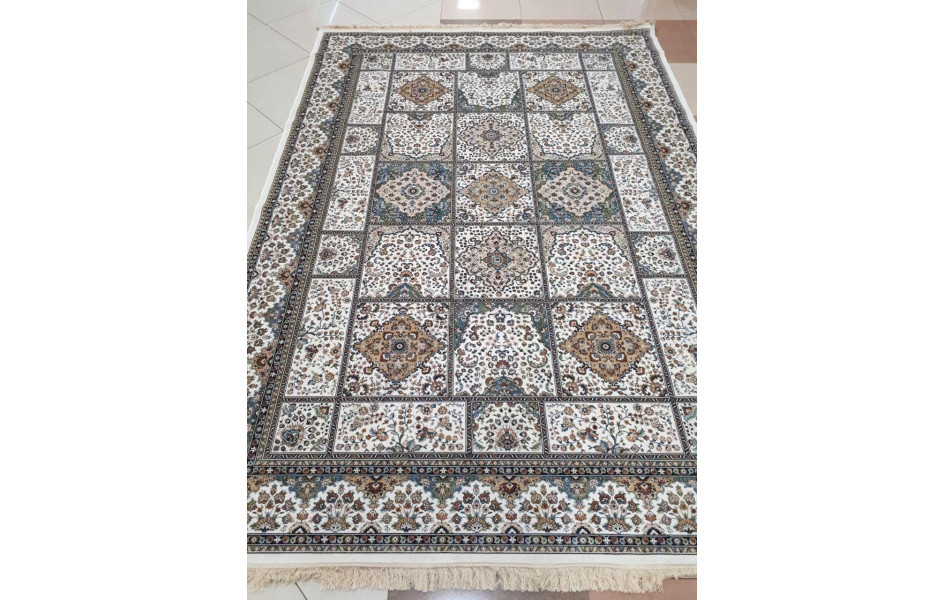 Ковёр из вискозы Royal Palace 14715 6161